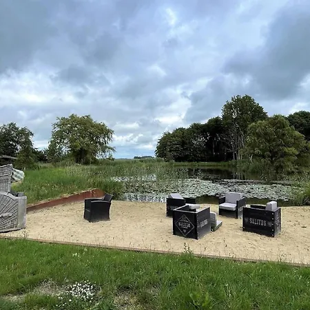 Gotteskoog Im Reetdachhaus Bongsiel Ockholm