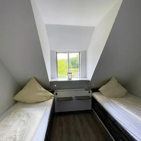 Gotteskoog Im Reetdachhaus Bongsiel Apartament